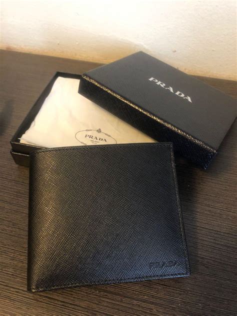 2m0513 prada|Black Saffiano Leather Wallet .